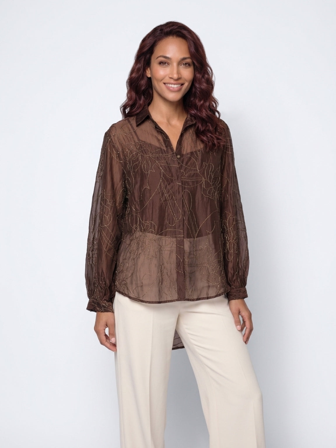 Camisa bordada brillante