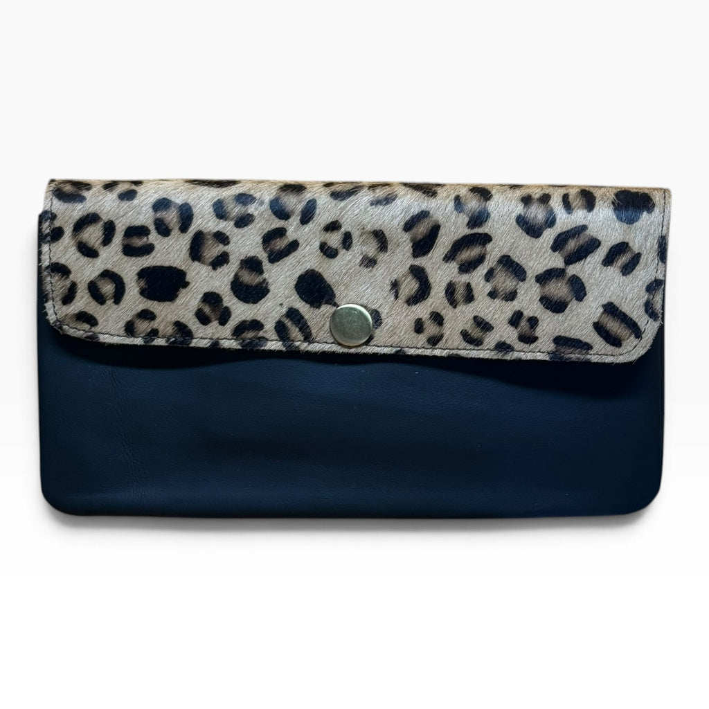 Monedero grande solapa animal print
