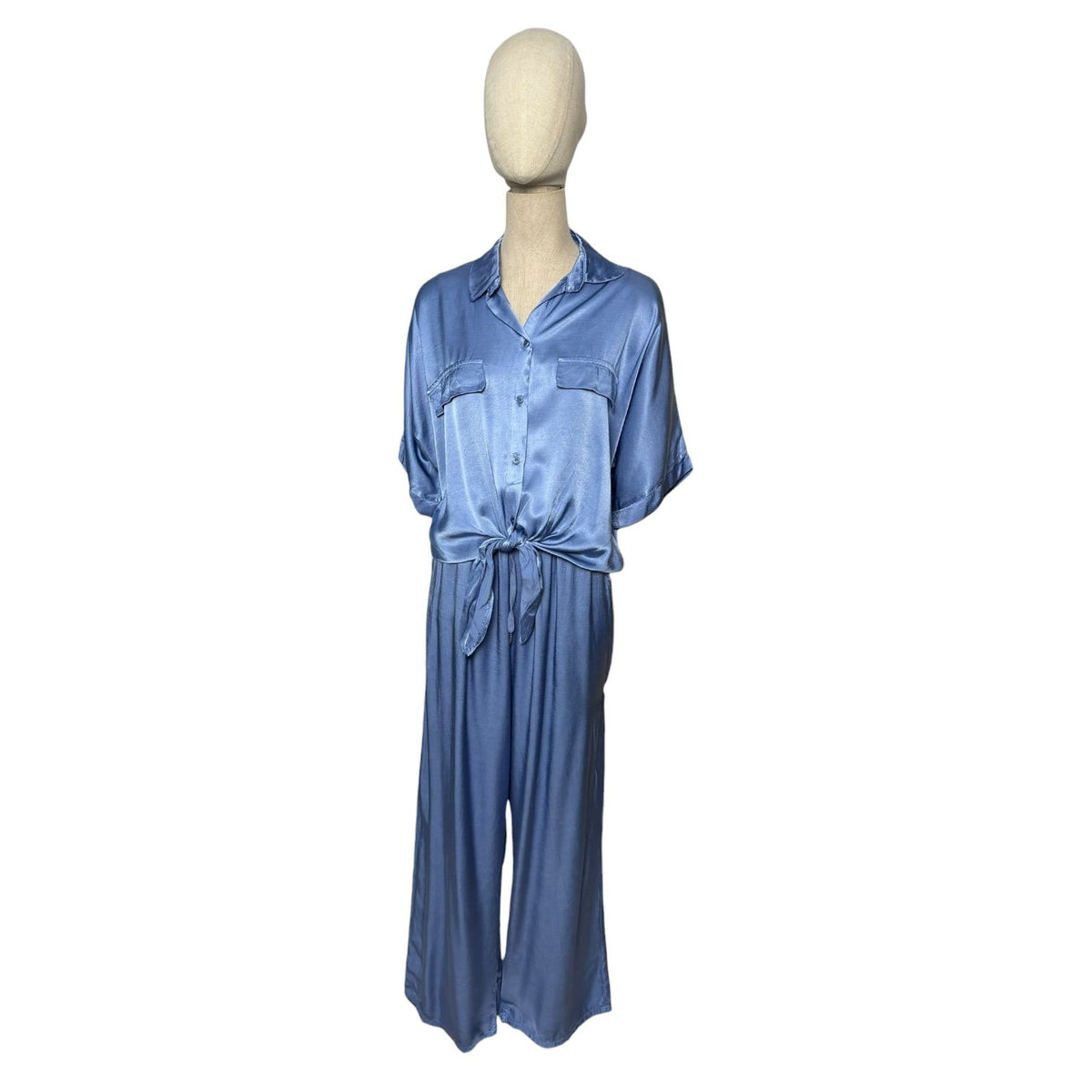 Conjunto satinado nudo