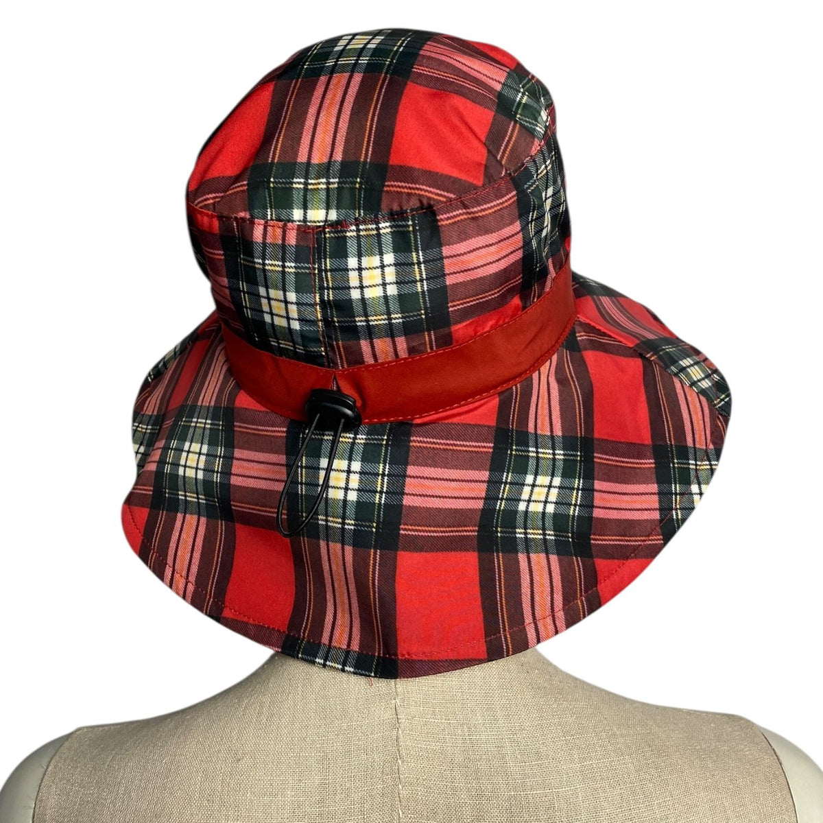 Gorro escocés ala grande