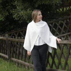 Poncho plisado