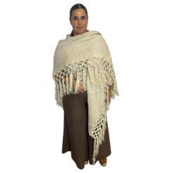 Poncho triangular flecos