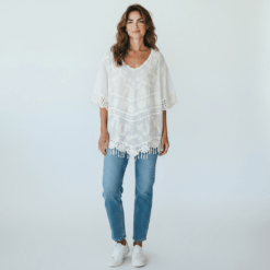 Camisa bordada de encaje