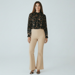 Camisa flores volantes